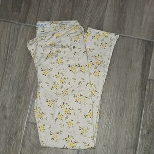 Judy Blue Cream Floral Skinny Fit Pants